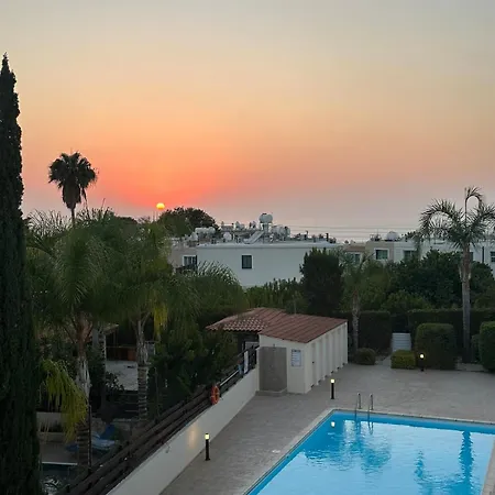 Tranquil Hideaway With Breathtaking Sea Views *