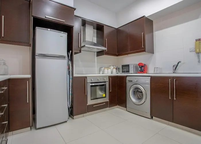 Tranquil Hideaway With Breathtaking Sea Views アパート