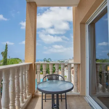 아파트 Tranquil Hideaway With Breathtaking Sea Views *