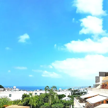 Tranquil Hideaway With Breathtaking Sea Views