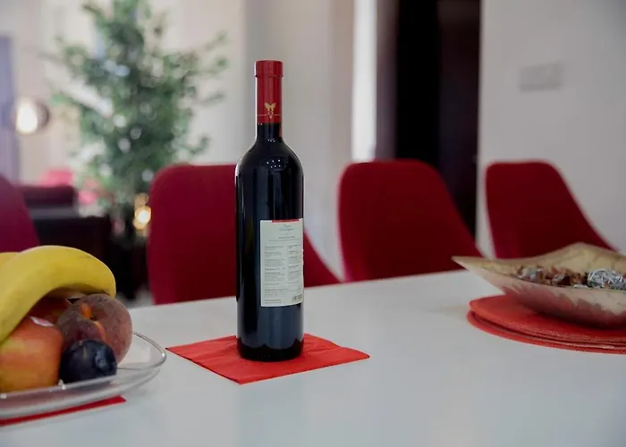 Tranquil Hideaway With Breathtaking Sea Views