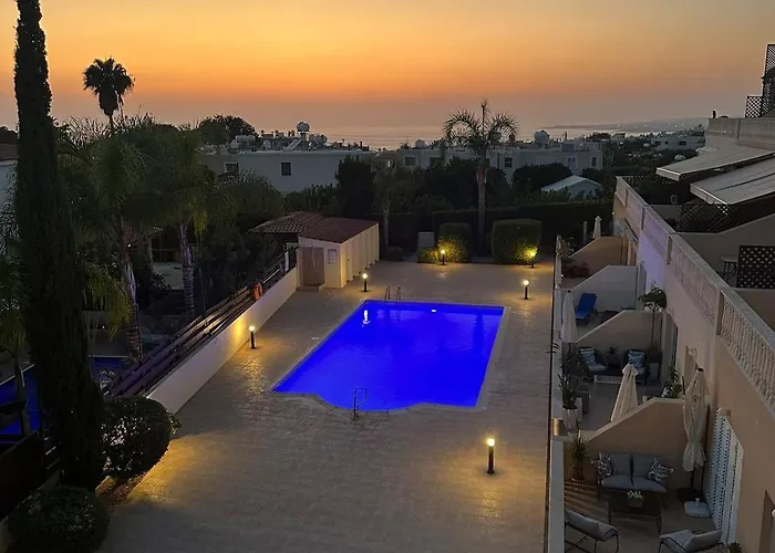 Tranquil Hideaway With Breathtaking Sea Views