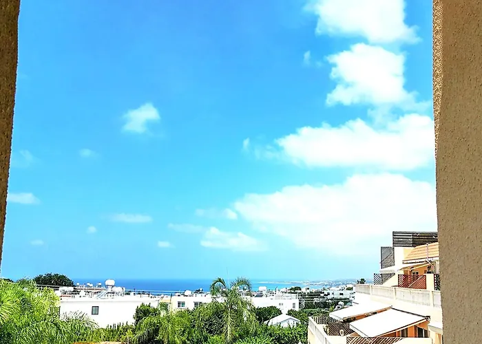 Tranquil Hideaway With Breathtaking Sea Views